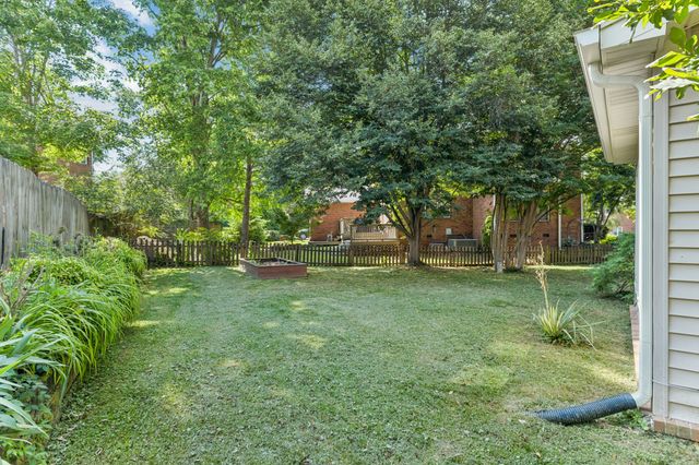 7201 S Colony Dr, Nashville, TN 37221