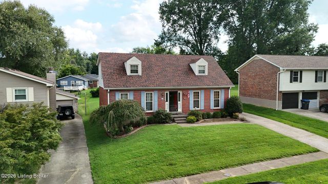 2214 Alice Kay Dr, Louisville, KY 40214