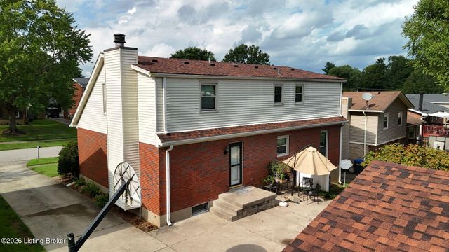 2214 Alice Kay Dr, Louisville, KY 40214