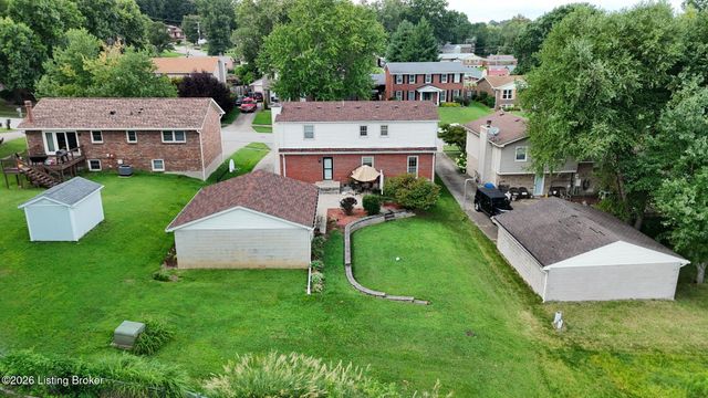 2214 Alice Kay Dr, Louisville, KY 40214