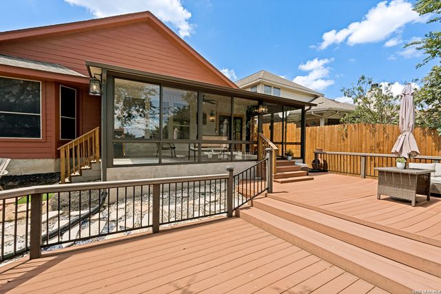 1931 Walter Raleigh, Windcrest, TX 78239