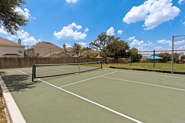 1931 Walter Raleigh, Windcrest, TX 78239