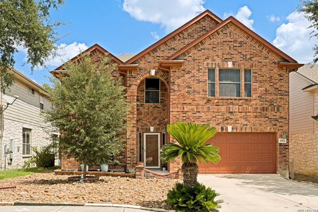 1931 Walter Raleigh, Windcrest, TX 78239