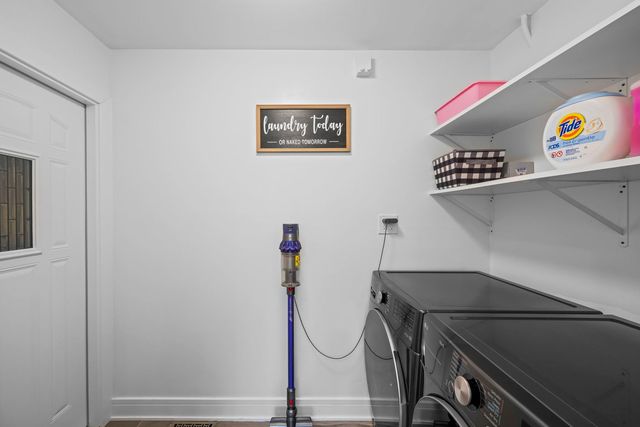 485 Lilac Lane, Elk Grove Village, IL 60007