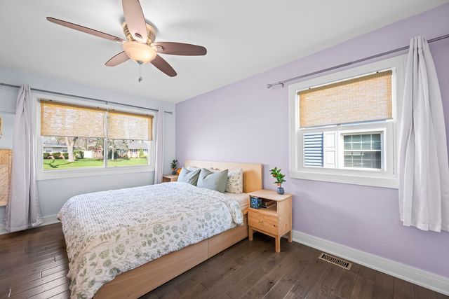 485 Lilac Lane, Elk Grove Village, IL 60007