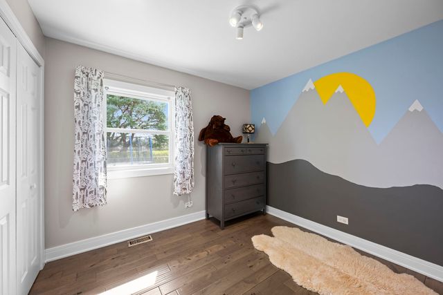 485 Lilac Lane, Elk Grove Village, IL 60007