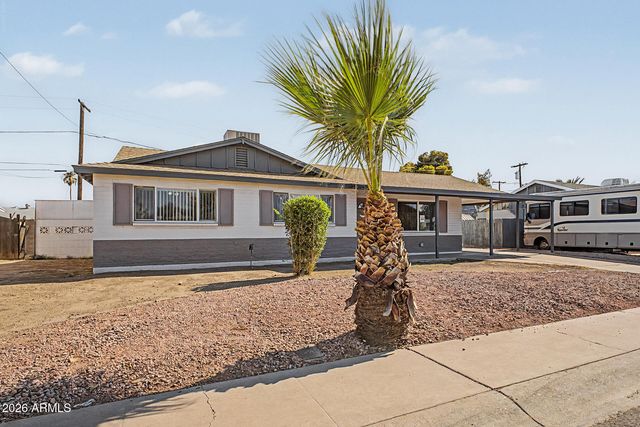 2917 W ASTER Drive, Phoenix, AZ 85029