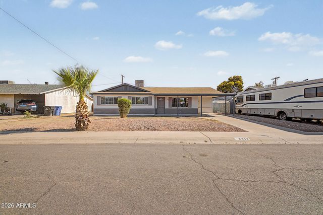 2917 W ASTER Drive, Phoenix, AZ 85029
