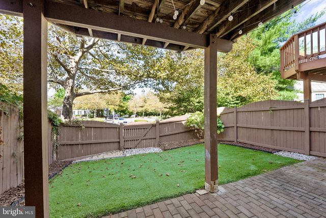 44894 POINT BAY TER, Ashburn, VA 20147