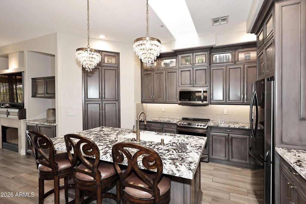 10439 E SALT BUSH Drive, Scottsdale, AZ 85255 — exterior