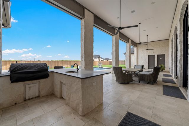 117 Iris Street, Lorena, TX 76655