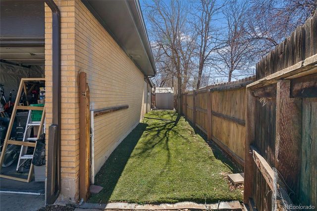 7540 W Calahan Avenue, Lakewood, CO 80232
