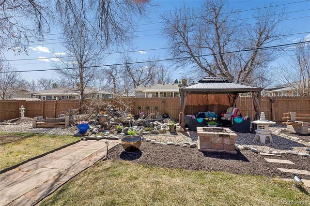 7540 W Calahan Avenue, Lakewood, CO 80232