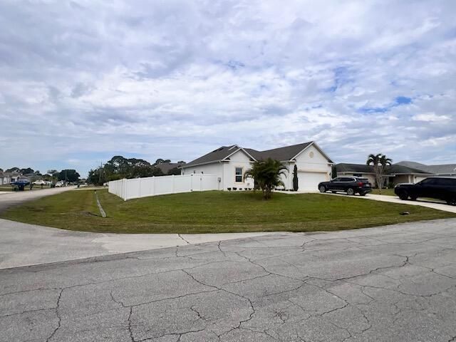 3230 SW Regatta Street, Port St Lucie, FL 34953