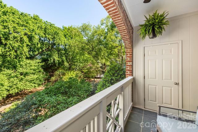 367 W 7th Street, Charlotte, NC 28202