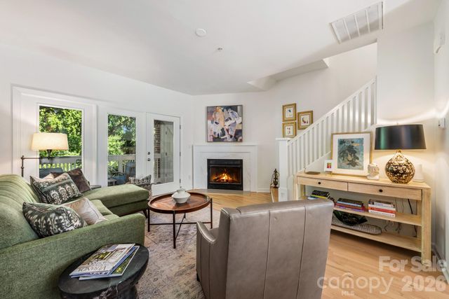367 W 7th Street, Charlotte, NC 28202