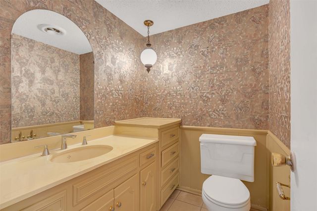 4609 Barwick Drive, Fort Worth, TX 76132