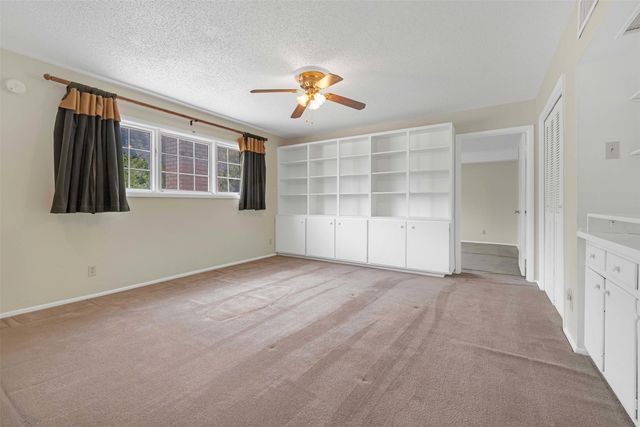 4609 Barwick Drive, Fort Worth, TX 76132