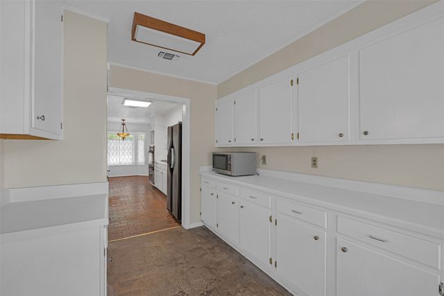 4609 Barwick Drive, Fort Worth, TX 76132