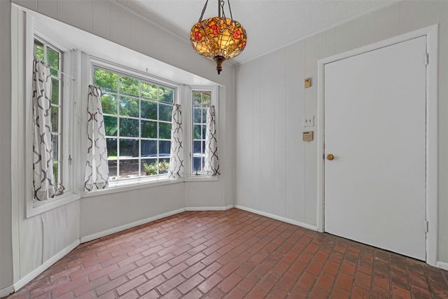 4609 Barwick Drive, Fort Worth, TX 76132