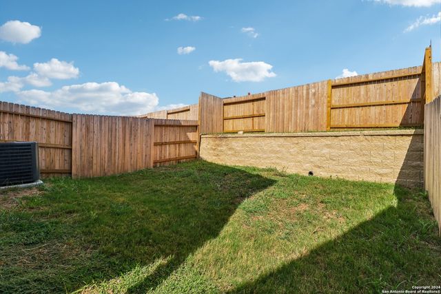 7517 Briarwood Pass, San Antonio, TX 78252