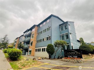 15154 65th Avenue S #911, Tukwila, WA 98188