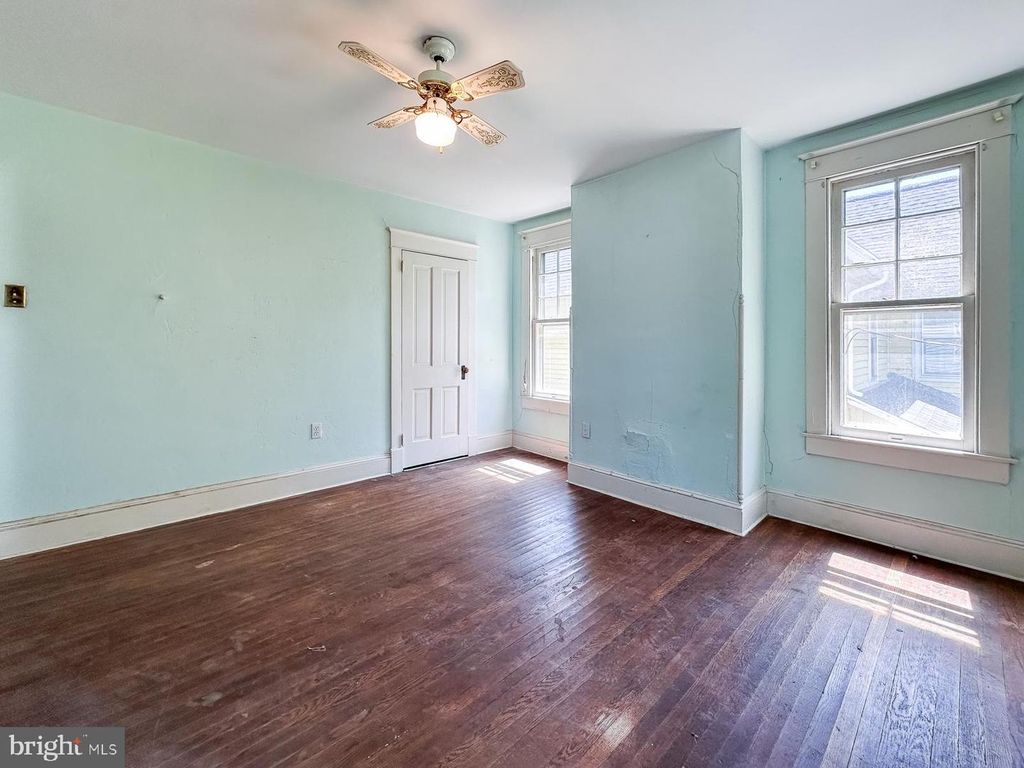 Image 11 of property listing at 505 POPLAR HILL AVE, Salisbury, MD 21801
