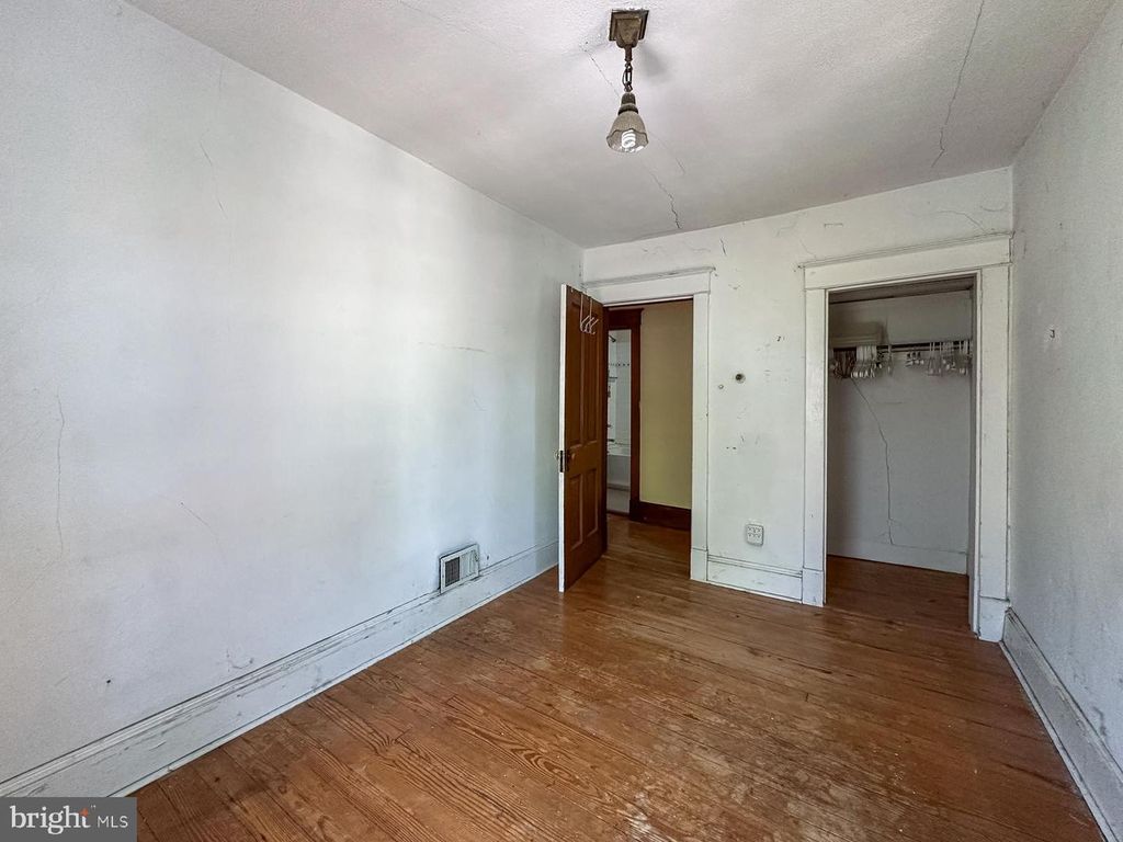 Image 15 of property listing at 505 POPLAR HILL AVE, Salisbury, MD 21801