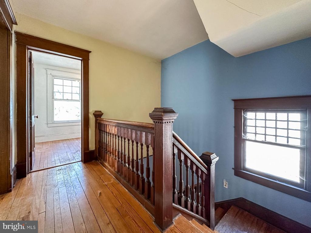Image 18 of property listing at 505 POPLAR HILL AVE, Salisbury, MD 21801