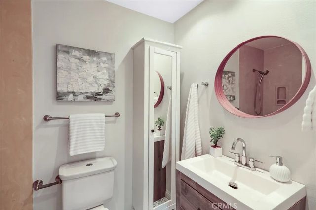 2214 Vista Hogar, Newport Beach, CA 92660