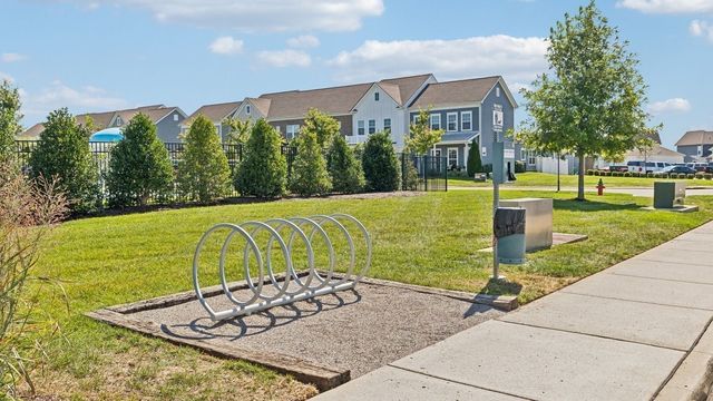 327 Harvest Point Blvd, Spring Hill, TN 37174