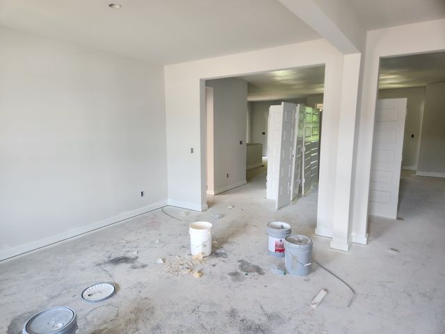 327 Harvest Point Blvd, Spring Hill, TN 37174