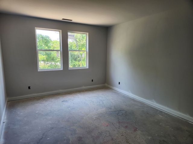327 Harvest Point Blvd, Spring Hill, TN 37174
