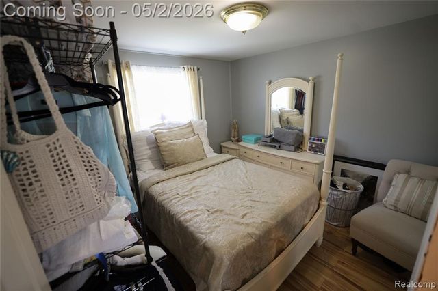 38684 Pinebrook Drive, Sterling Heights, MI 48310