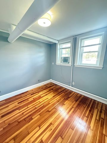 840 Massachusetts Ave 19, Arlington, MA 02476