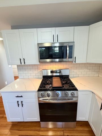840 Massachusetts Ave 19, Arlington, MA 02476