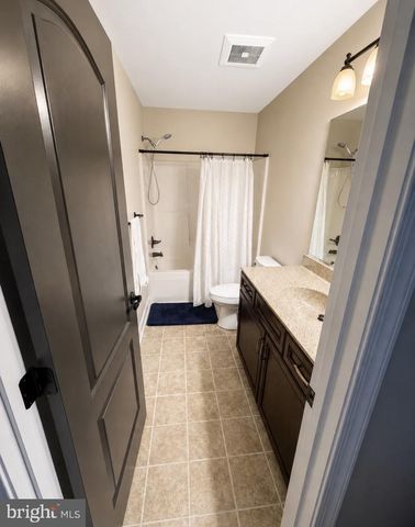 6825 DILLON CT, Hughesville, MD 20637