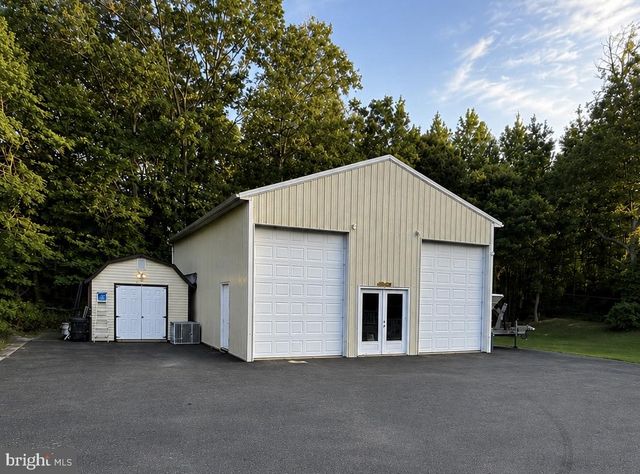 6825 DILLON CT, Hughesville, MD 20637