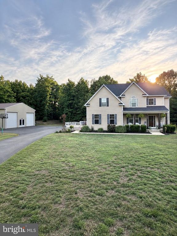 6825 DILLON CT, Hughesville, MD 20637