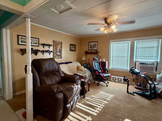 477 PEACH ST, Selmer, TN 38375