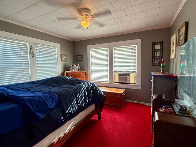 477 PEACH ST, Selmer, TN 38375