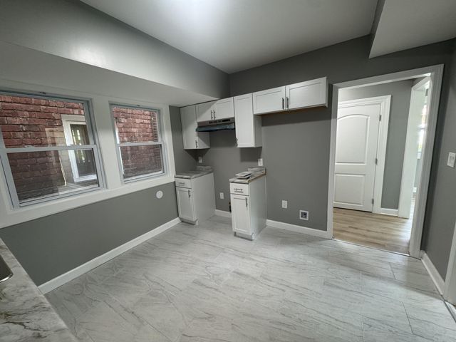 1052 Tyler Street, Gary, IN 46402