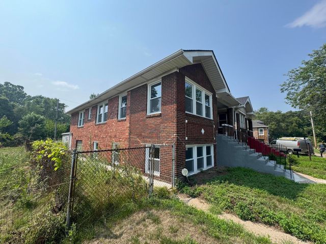 1052 Tyler Street, Gary, IN 46402