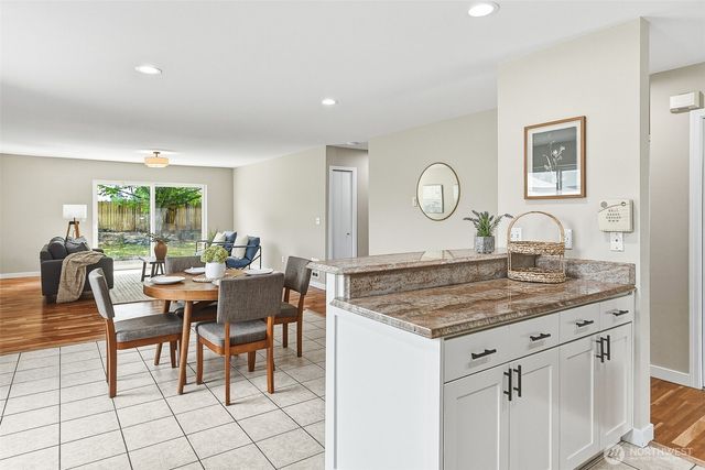134 5th Avenue SE, Pacific, WA 98047
