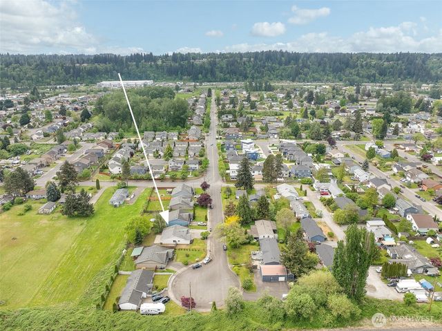 134 5th Avenue SE, Pacific, WA 98047