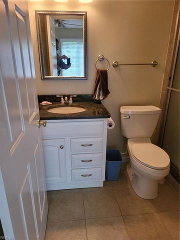 24 E Governor DR, Newport News, VA 23602