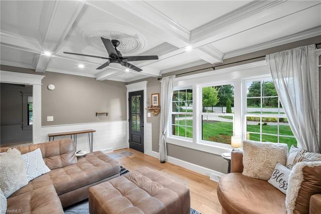 3537 S nc highway 150, Lexington, NC 27295