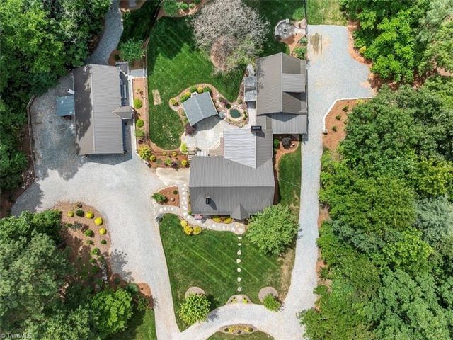 3537 S nc highway 150, Lexington, NC 27295