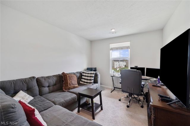 535 Cherrywood Lane, Painesville, OH 44077