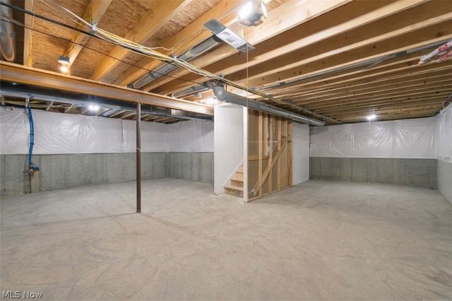 535 Cherrywood Lane, Painesville, OH 44077